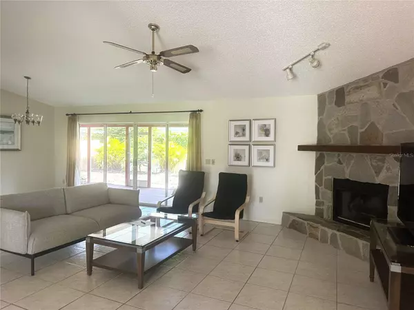 Sarasota, FL 34243,6242 BONAVENTURE CT