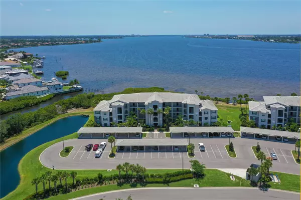 Bradenton, FL 34208,850 TIDEWATER SHORES LOOP #308