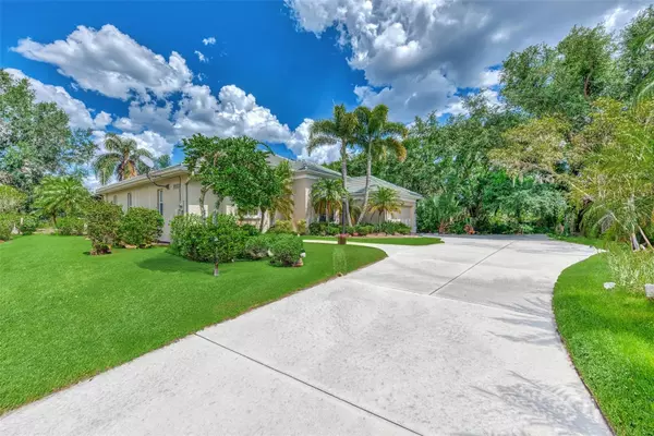 Venice, FL 34292,383 CEDARBROOK CT