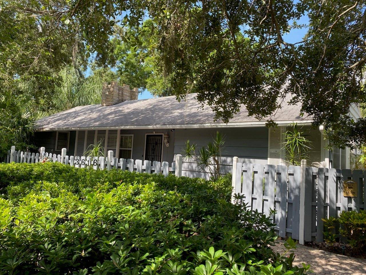 3616 FLORES AVE, Sarasota, FL 34239