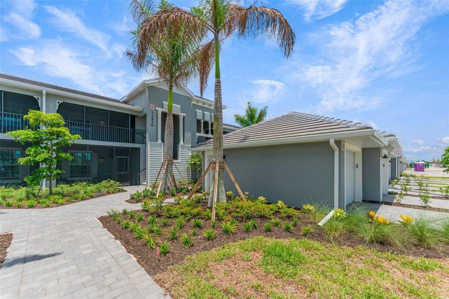 12520 GALAPAGOS CT #207, Venice, FL 34293