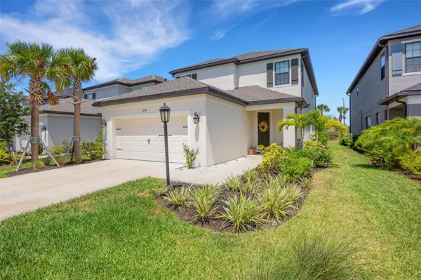 8236 SHOOTING STAR RD, Sarasota, FL 34241