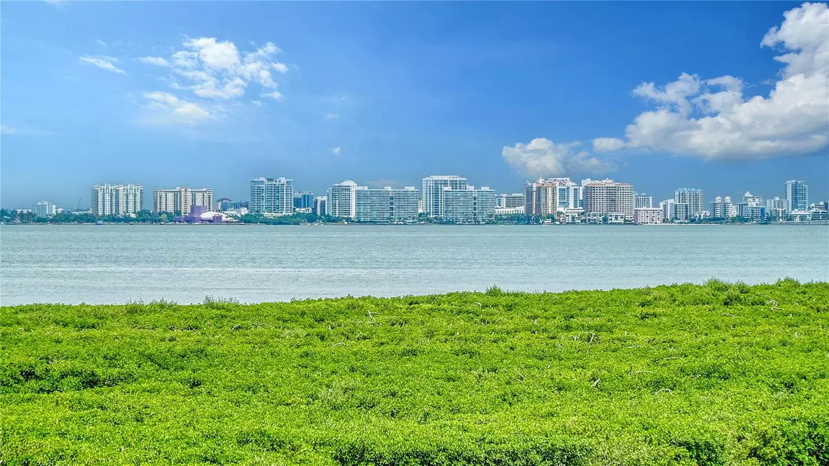 Longboat Key, FL 34228,1930 HARBOURSIDE DR #122