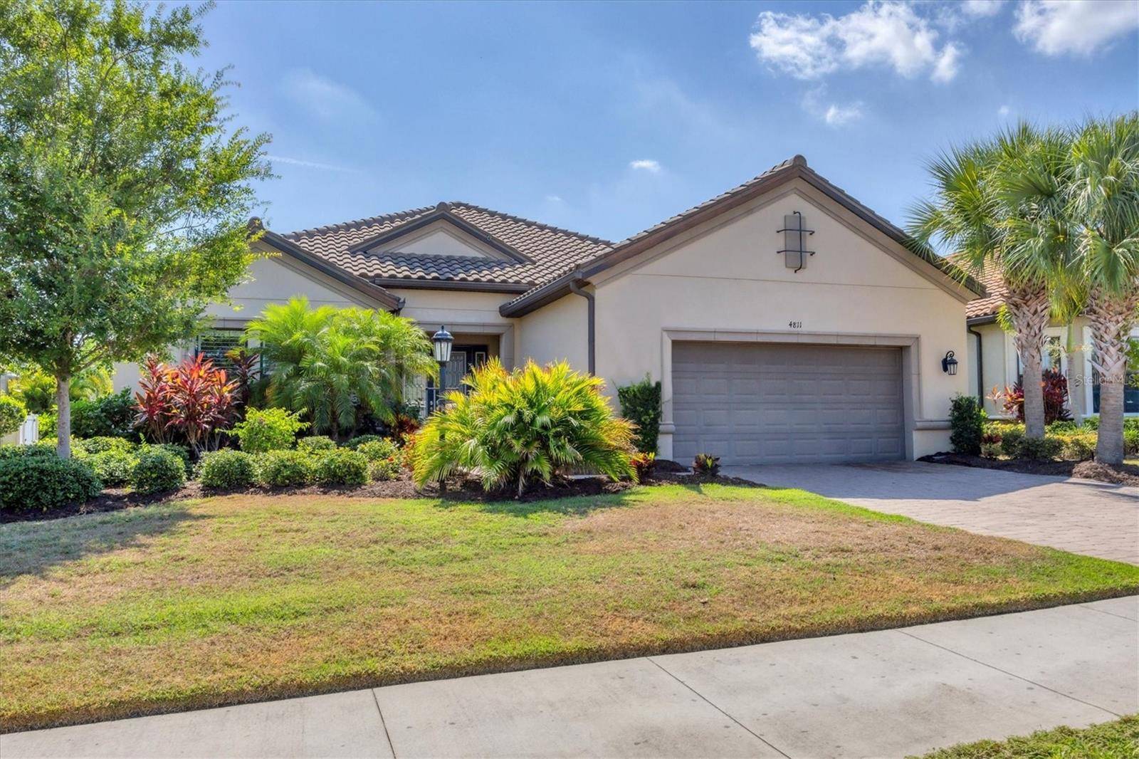 4811 CABREO CT, Lakewood Ranch, FL 34211
