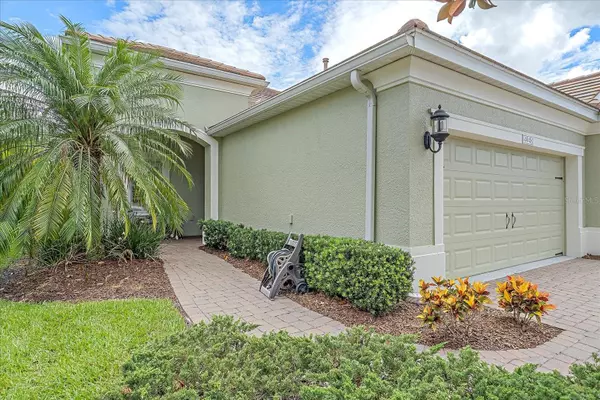 4948 MAYMONT PARK CIR, Bradenton, FL 34203