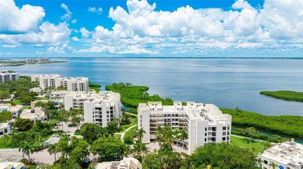 Longboat Key, FL 34228,1930 HARBOURSIDE DR #155