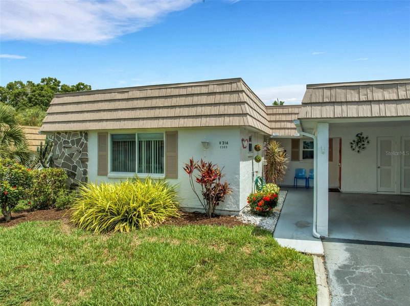 2323 WATERBLUFF PL #V314, Sarasota, FL 34231