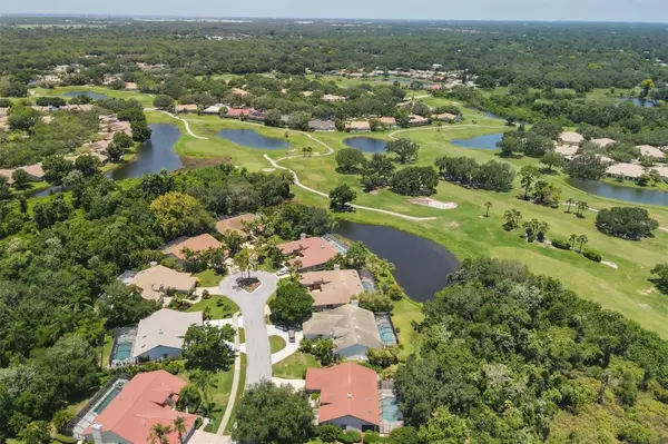 2960 LONGLEAT WOODS, Sarasota, FL 34235