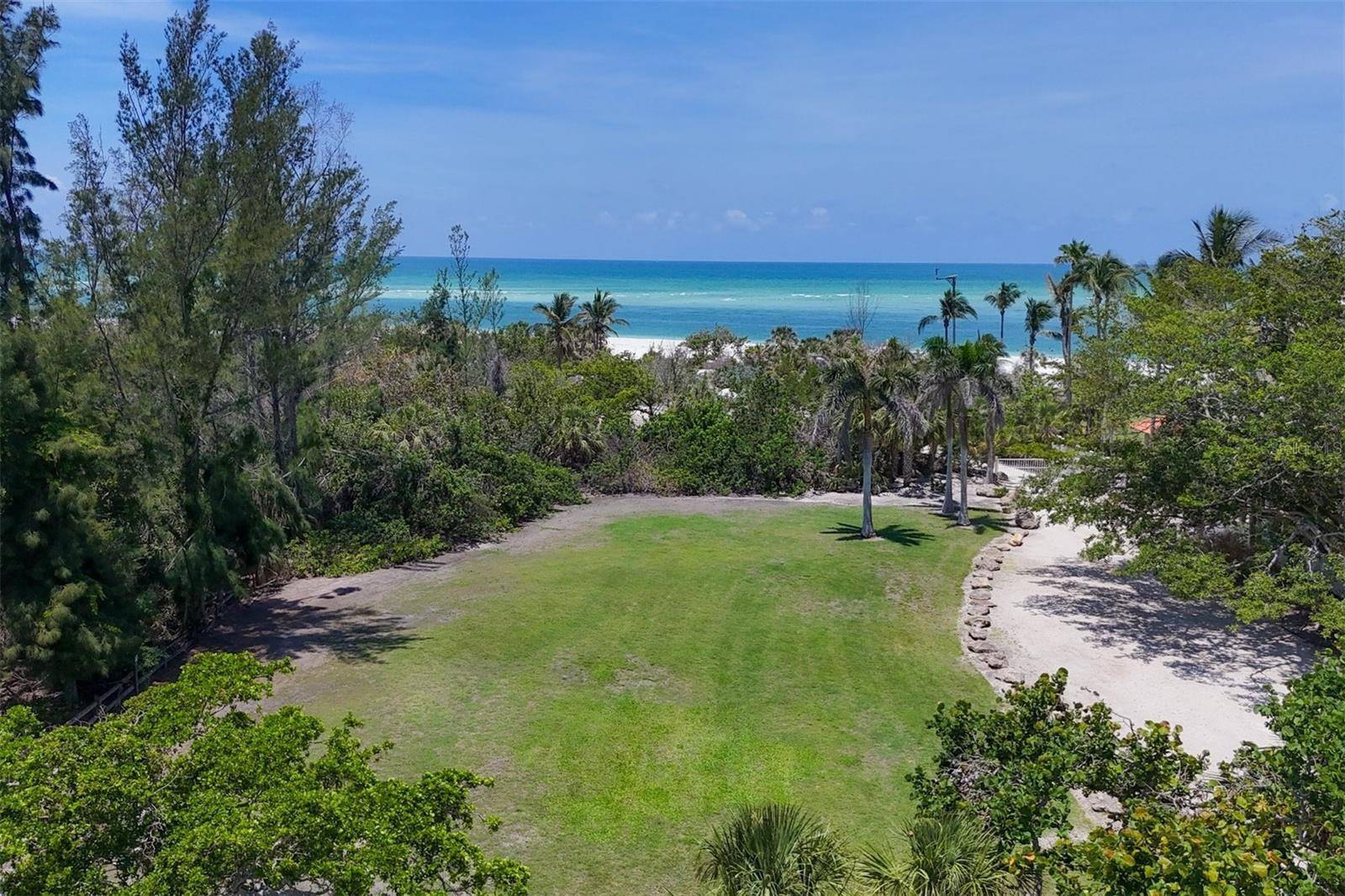 1003 WESTWAY DR, Sarasota, FL 34236