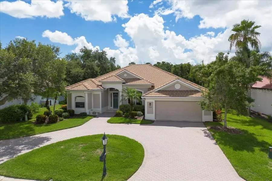 5734 OAKTON CT, Sarasota, FL 34233