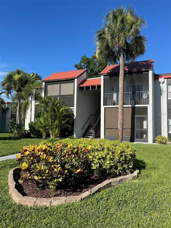 3239 BENEVA RD #202,  Sarasota,  FL 34232