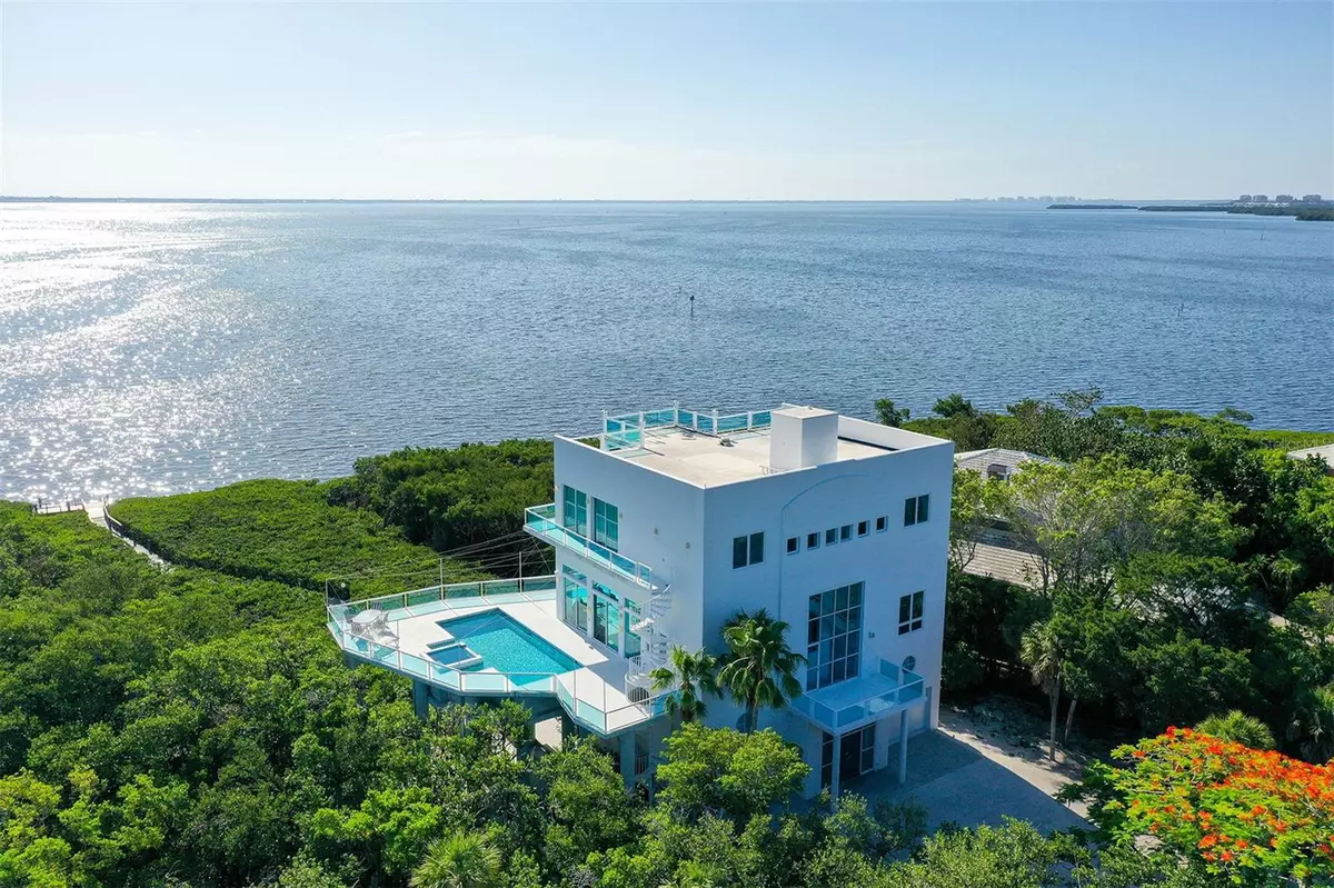 Longboat Key, FL 34228,5444 GULF OF MEXICO DR