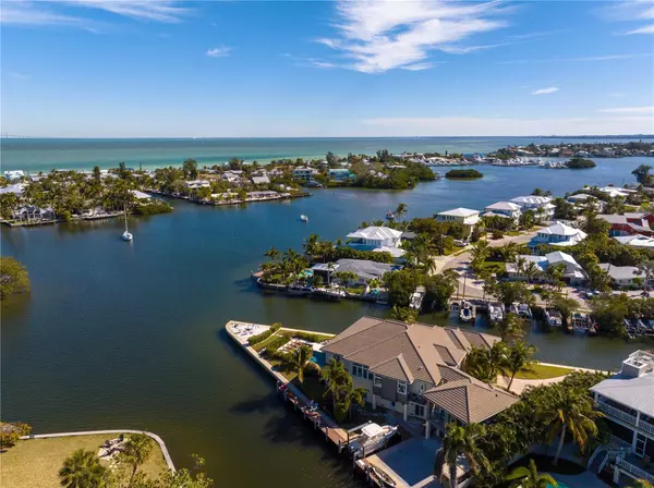 Anna Maria, FL 34216,242 OAK AVE