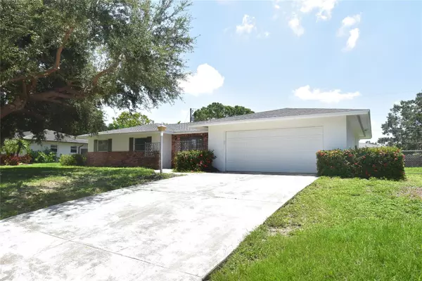 3112 DAWSON ST, Sarasota, FL 34239