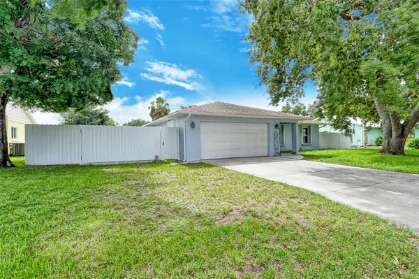 Sarasota, FL 34235,2480 MCGUFFY CIR