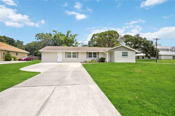 2905 ASHTON RD, Sarasota, FL 34231