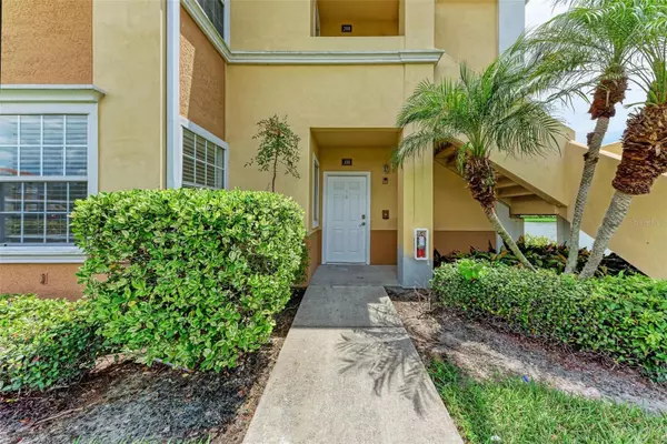 Sarasota, FL 34237,1025 VILLAGIO CIR #108