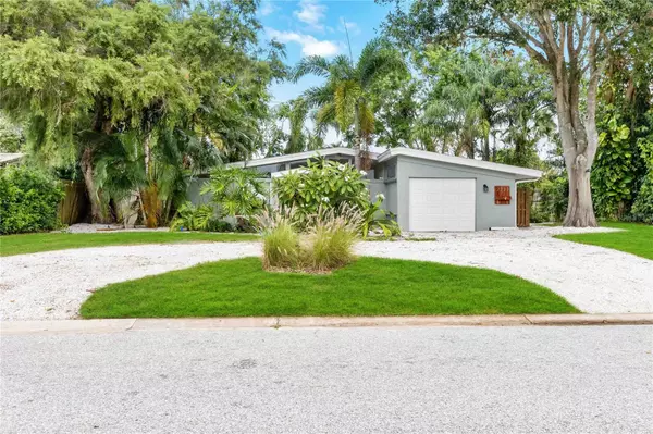 2277 SUNNYSIDE LN, Sarasota, FL 34239