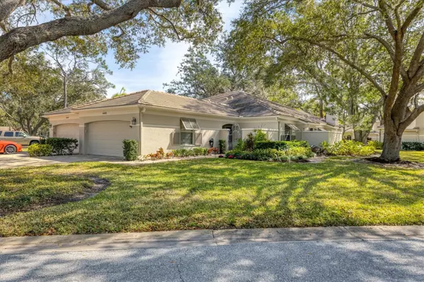 4452 OAKLEY GREENE #49, Sarasota, FL 34235