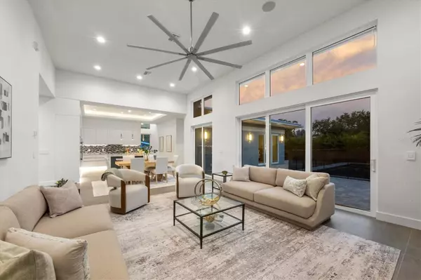 Sarasota, FL 34239,2234 HIBISCUS ST