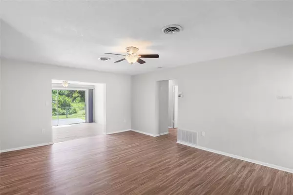 Port Charlotte, FL 33948,1350 HILLCREST AVE NW