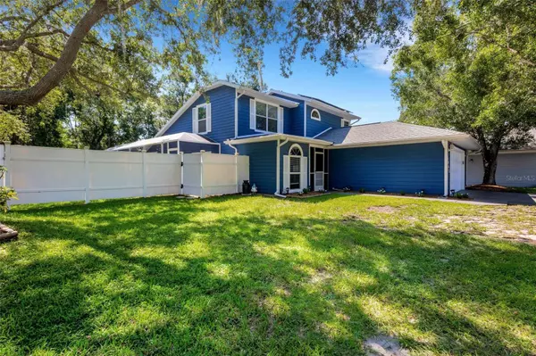 5061 82ND WAY E, Sarasota, FL 34243