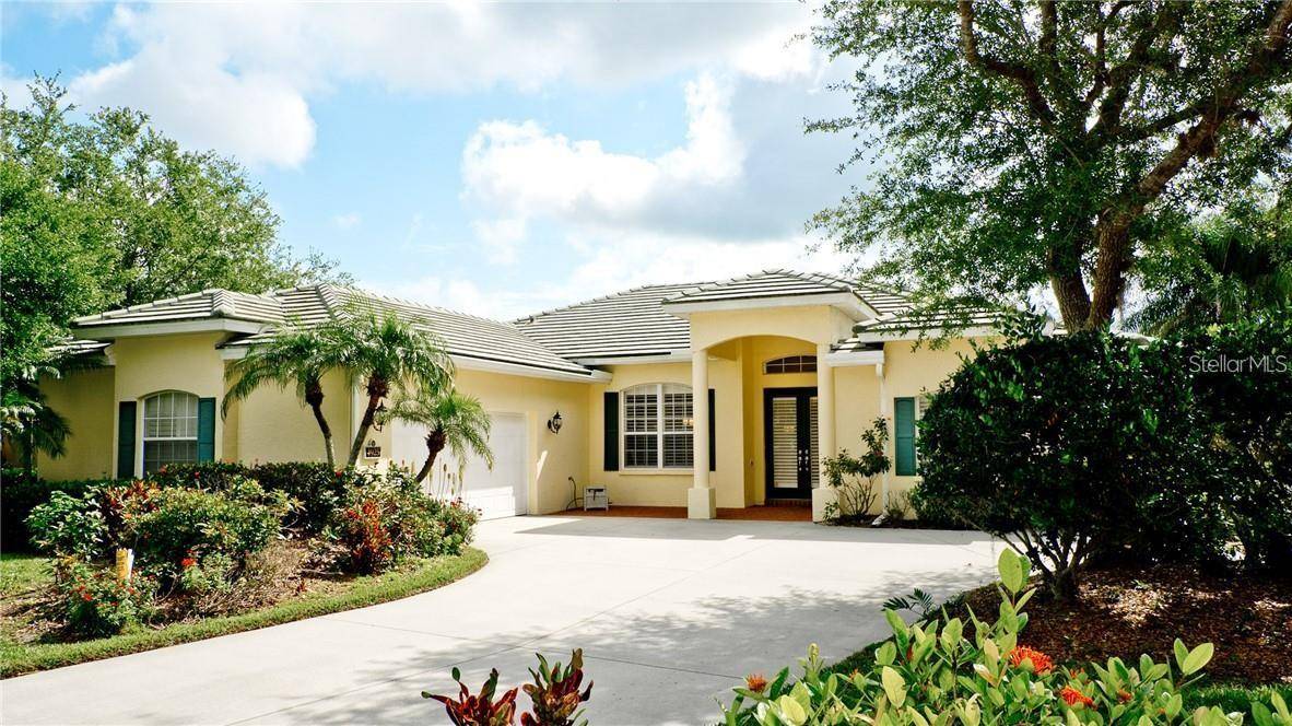 4925 SABAL LAKE CIR, Sarasota, FL 34238