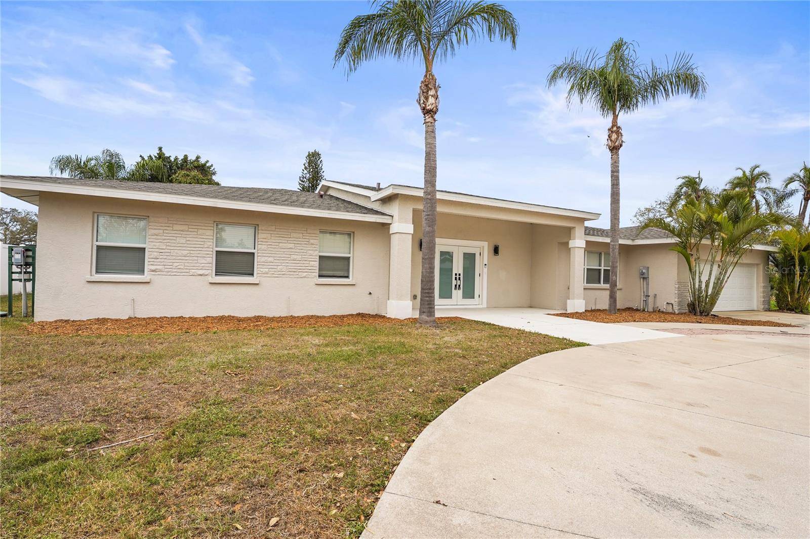 Sarasota, FL 34239,2232 RIVER RIDGE DR