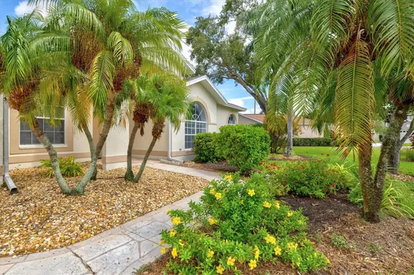 Sarasota, FL 34238,4063 WESTBOURNE CIR