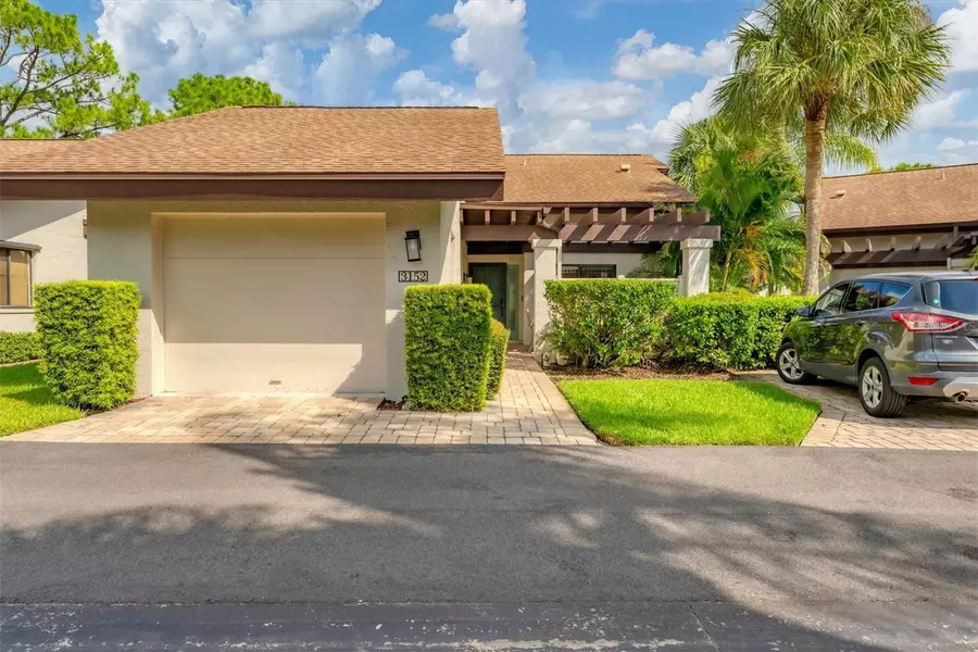 3152 WINDRUSH BOURNE #22, Sarasota, FL 34235