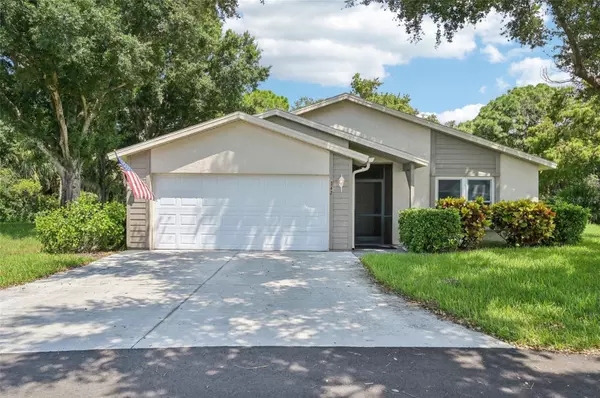 Englewood, FL 34223,342 INDIAN KEY WAY #113