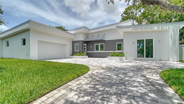 2231 WOOD ST, Sarasota, FL 34237