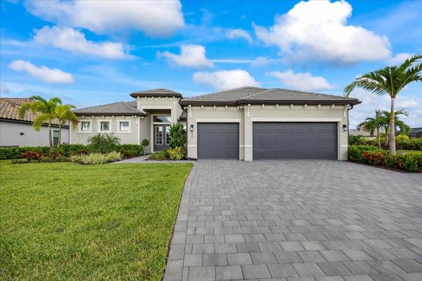 4821 SPARKLING SEA LN, Lakewood Ranch, FL 34211