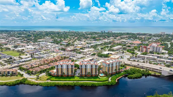 157 TAMPA AVE E #208, Venice, FL 34285