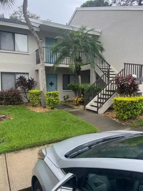 Sarasota, FL 34243,7886 EAGLE CREEK DR #7886