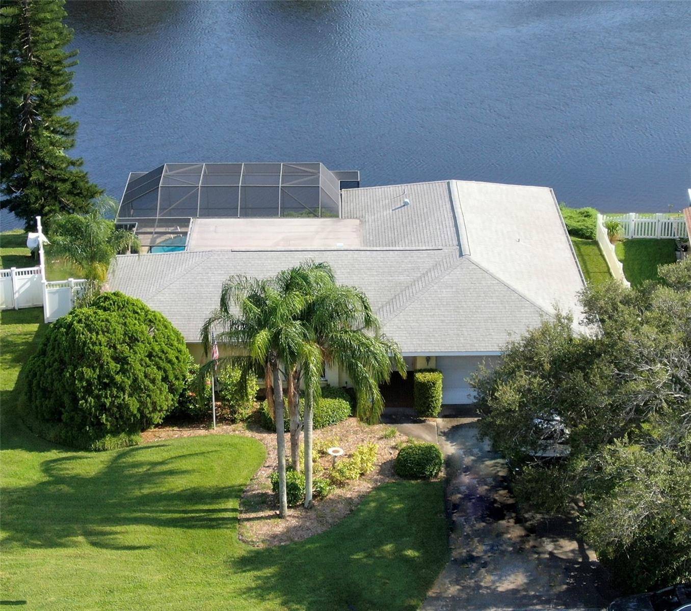 600 TALLAHASSEE DR NE, St Petersburg, FL 33702