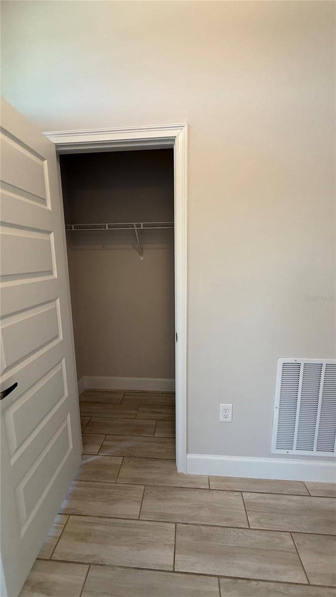 North Port, FL 34287,2624 AVERLAND LOOP