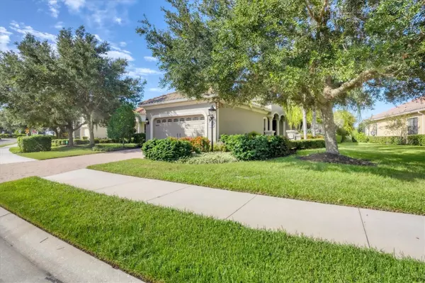 Lakewood Ranch, FL 34202,7282 BELLEISLE GLN