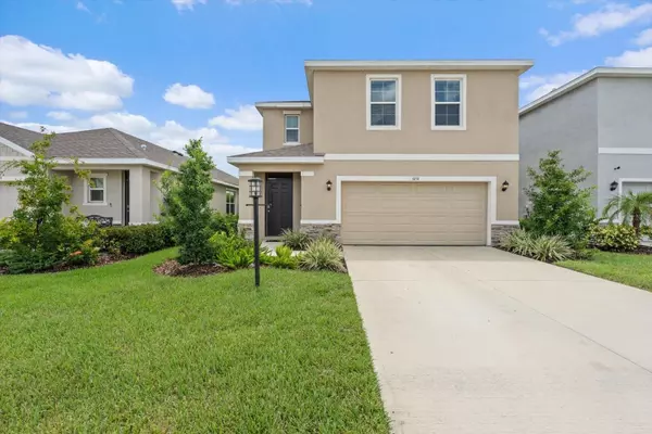 3231 HILLTOP CIR, Lakewood Ranch, FL 34211