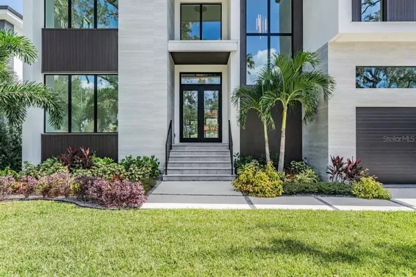 Tampa, FL 33609,214 S RENELLIE DR