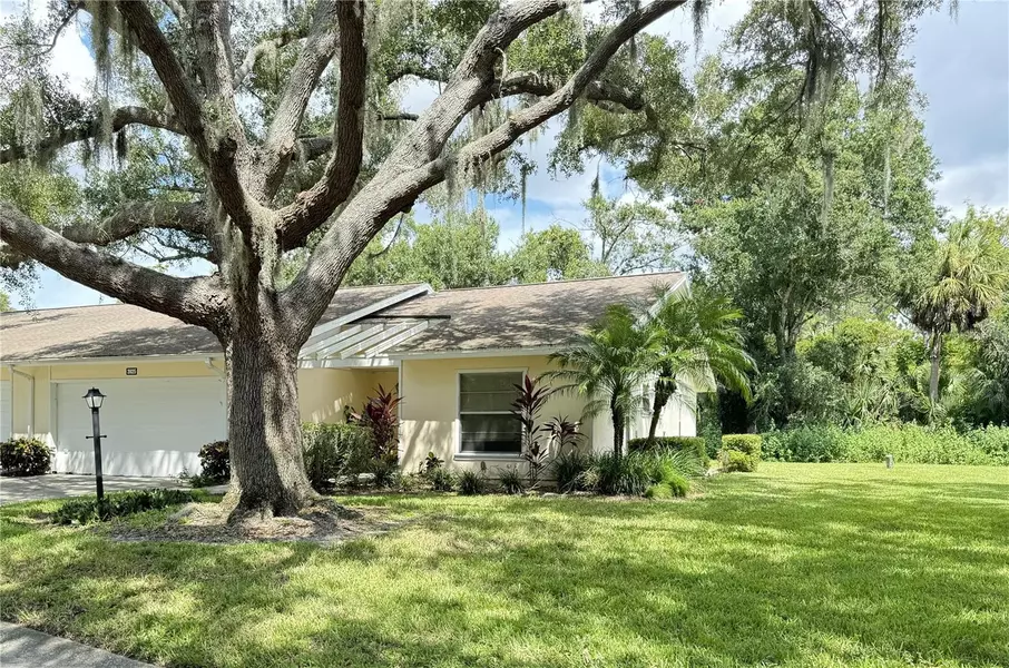 3925 OAKHURST BLVD #3010, Sarasota, FL 34233