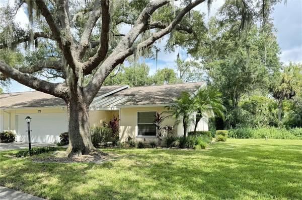3925 OAKHURST BLVD #3010, Sarasota, FL 34233