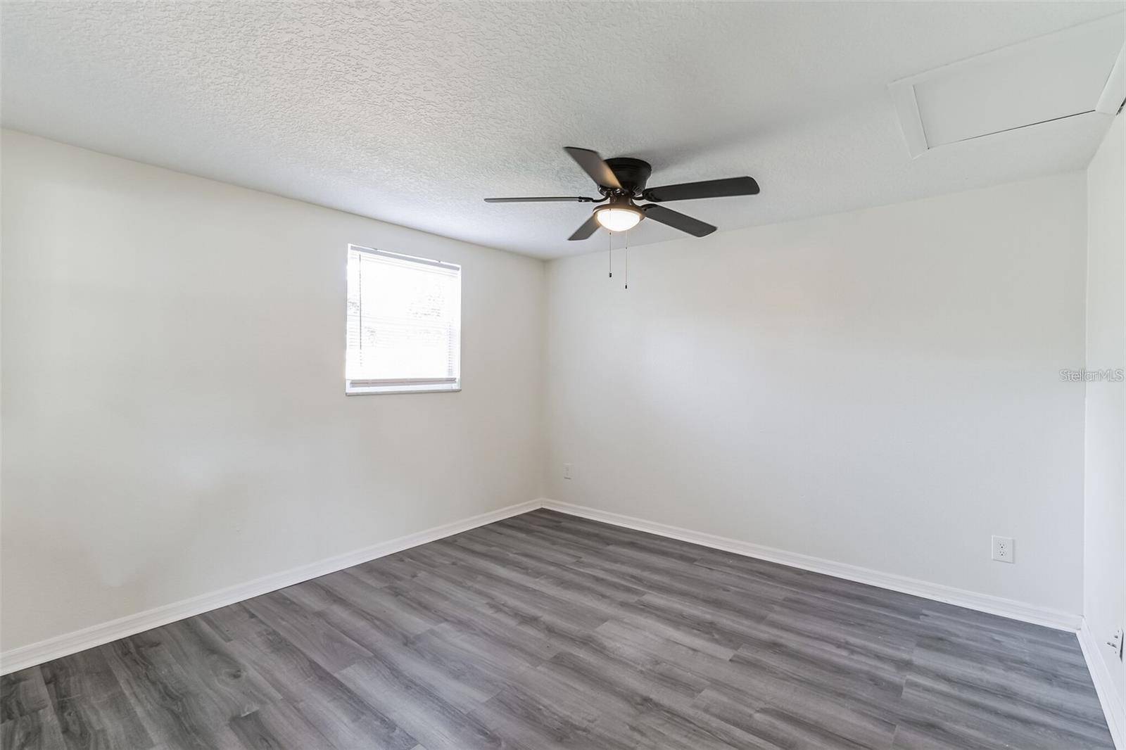 Nokomis, FL 34275,403 PINEWOOD AVE