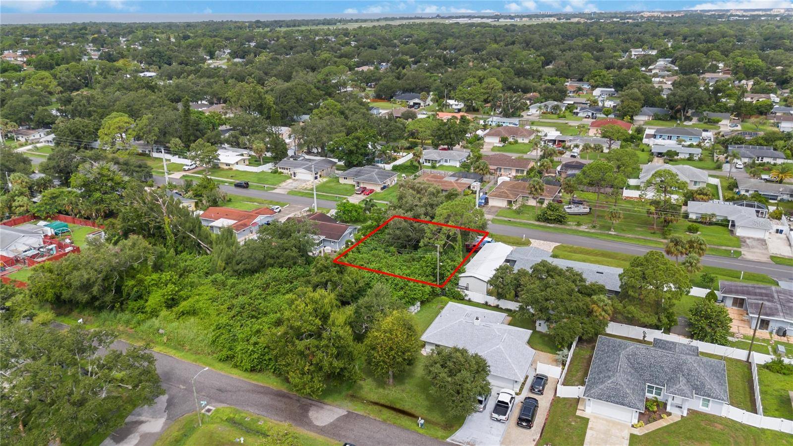 W SEMINOLE DR, Venice, FL 34293