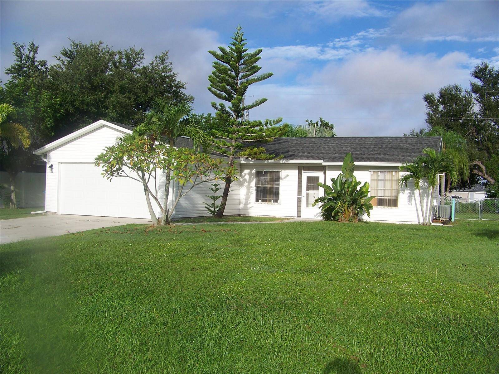 2700 NW 3RD AVE, Cape Coral, FL 33993