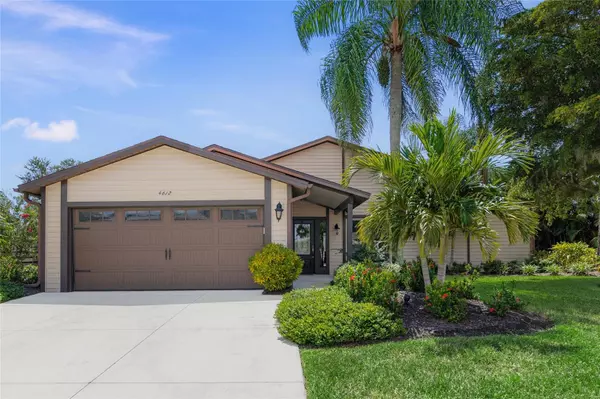 4612 GLENBROOKE DR, Sarasota, FL 34243