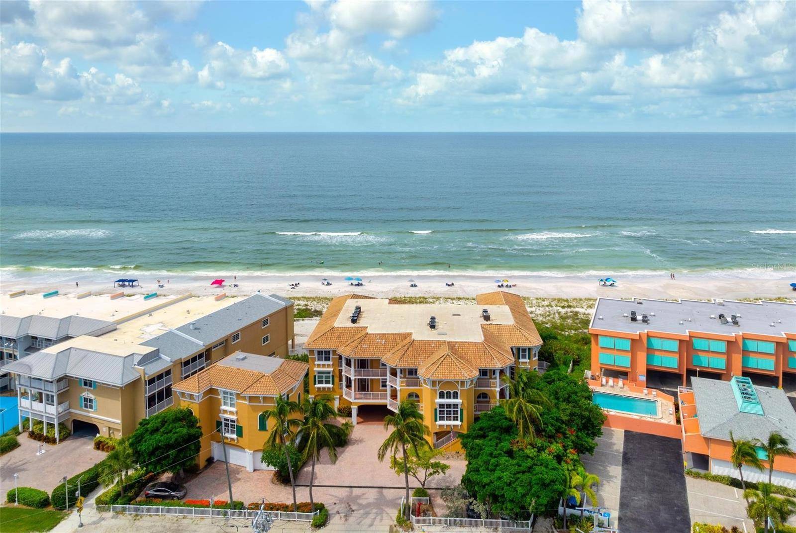Bradenton Beach, FL 34217,1900 GULF DR N #1