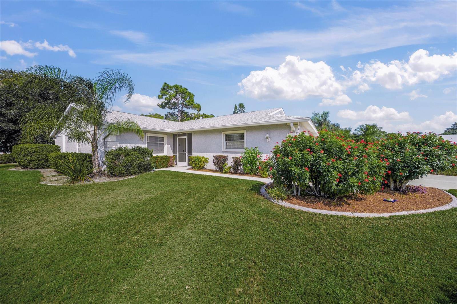 3653 BONAVENTURE CT, Sarasota, FL 34243