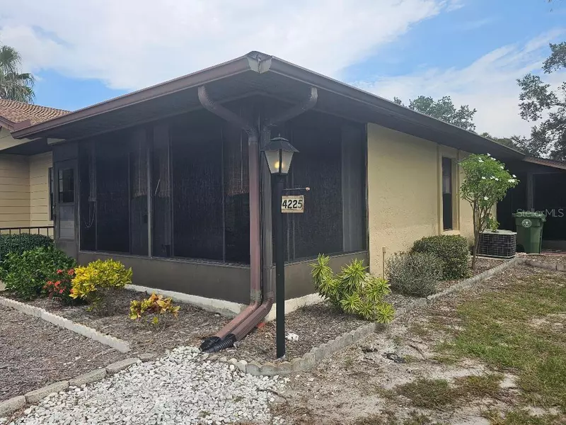 4225 66TH STREET CIR W, Bradenton, FL 34209