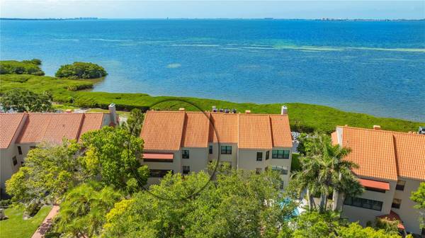 4449 BAY CLUB DR, Bradenton, FL 34210